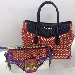 香港晒货：在ISA疯狂Shopping的一天！MOSCHINO、MIUMIU、FENDI等