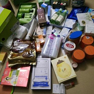 香港晒货：2月22日HK暴走购物买了一堆晒晒（蜜丝佛陀、悦诗风吟、韩国牙膏、马油等）