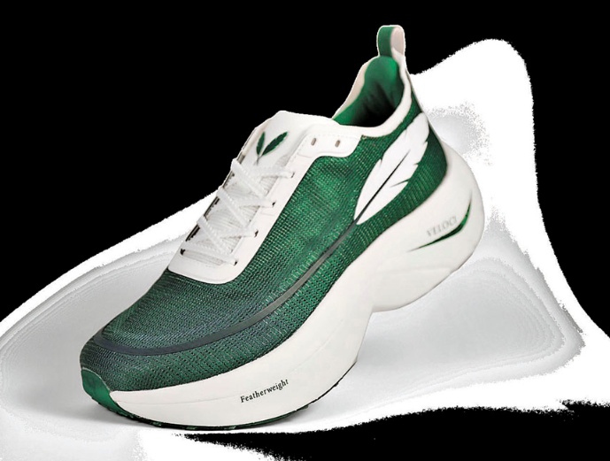 Veloci Running Featherweight 宽鞋头稳定支撑兼备